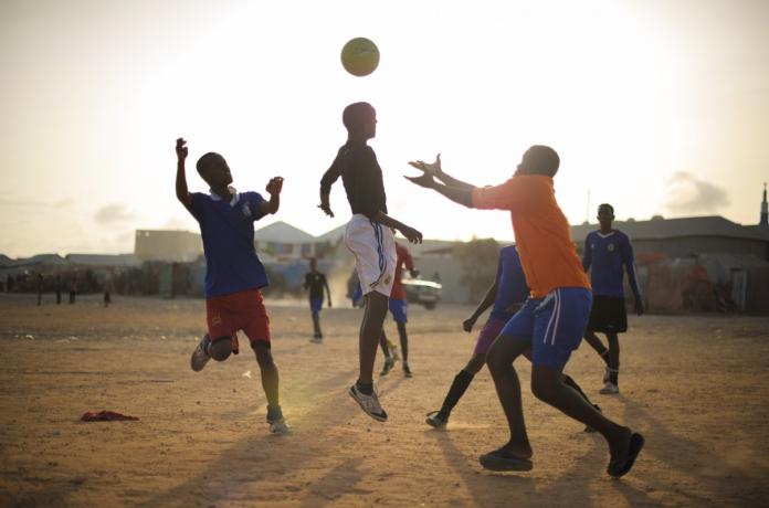 Football, the case of the registration of foreign minors in Italy